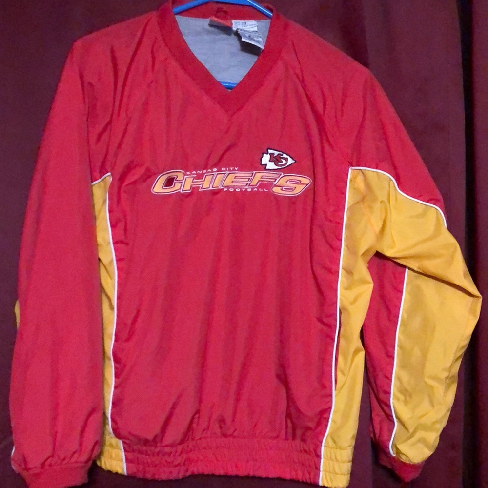 Child’s Kansas City Chiefs sweatshirt. Sz Med